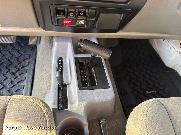 image for item FC4320 2003 Jeep Wrangler SUV