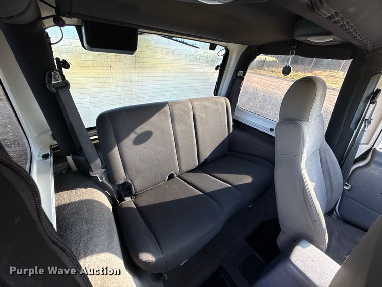image for item FC4320 2003 Jeep Wrangler SUV