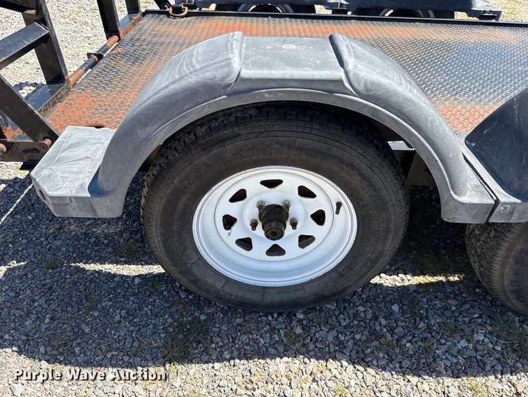 image for item FC4338 2014 MMDI utility trailer