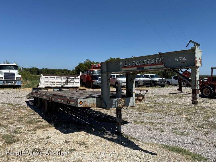 image for item FC4346 2006 Interstate G20 equipment trailer