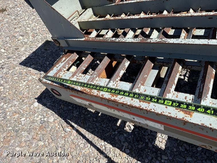 image for item FC4346 2006 Interstate G20 equipment trailer