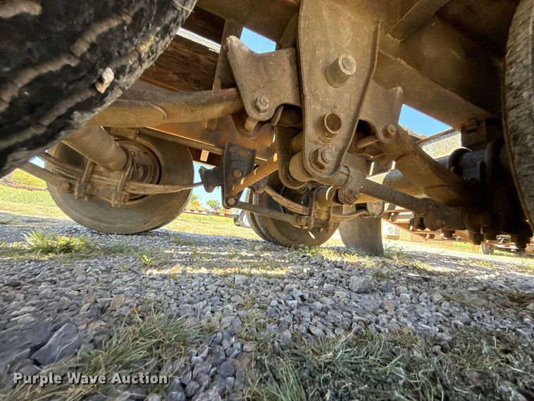 image for item FC4346 2006 Interstate G20 equipment trailer