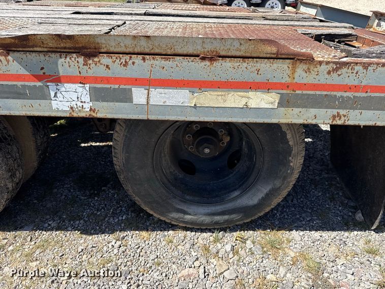image for item FC4346 2006 Interstate G20 equipment trailer