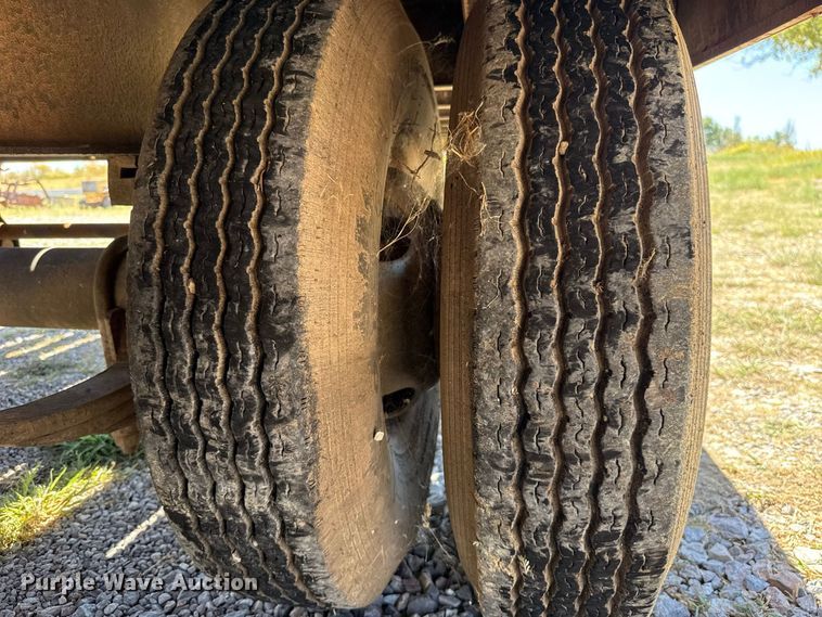 image for item FC4346 2006 Interstate G20 equipment trailer