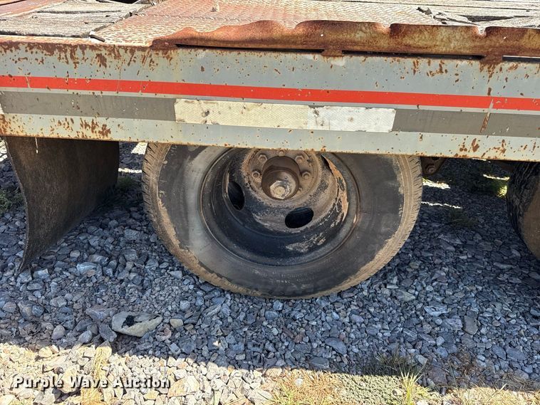 image for item FC4346 2006 Interstate G20 equipment trailer