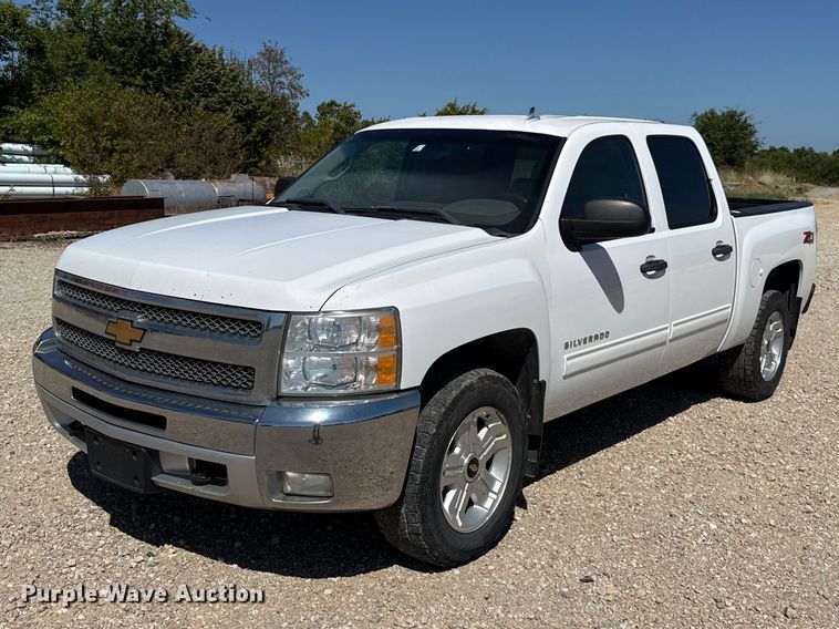 2012 Chevrolet Silverado 1500 Crew Cab pickup truck