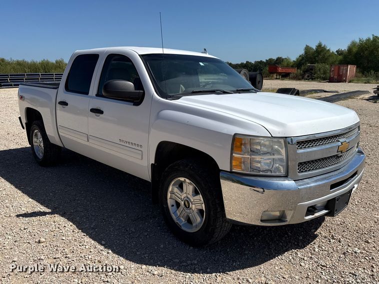 image for item FC4349 2012 Chevrolet Silverado 1500 Crew Cab pickup truck