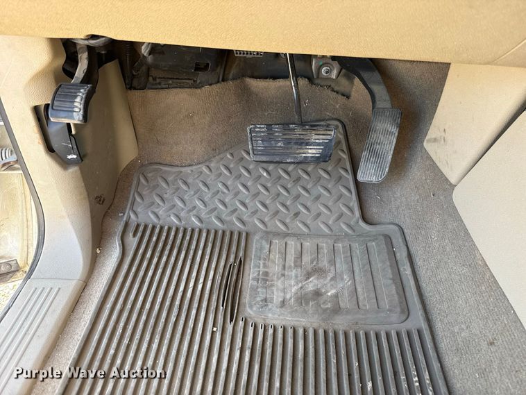 image for item FC4349 2012 Chevrolet Silverado 1500 Crew Cab pickup truck