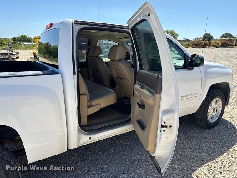 image for item FC4349 2012 Chevrolet Silverado 1500 Crew Cab pickup truck