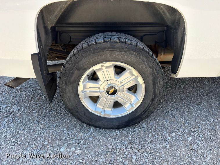 image for item FC4349 2012 Chevrolet Silverado 1500 Crew Cab pickup truck