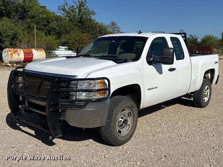 2013 Chevrolet Silverado 2500HD Crew Cab pickup truck
