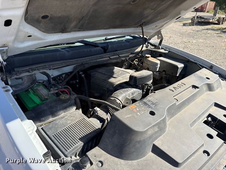 image for item FC4350 2013 Chevrolet Silverado 2500HD Crew Cab pickup truck