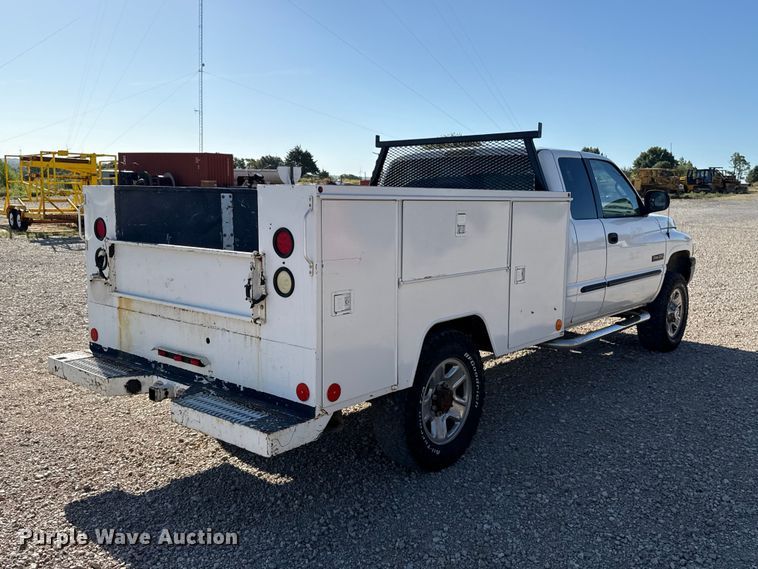 image for item FC4351 2001 Dodge Ram 2500 Ext. Cab utility bed pickup truck