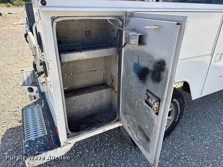 image for item FC4351 2001 Dodge Ram 2500 Ext. Cab utility bed pickup truck