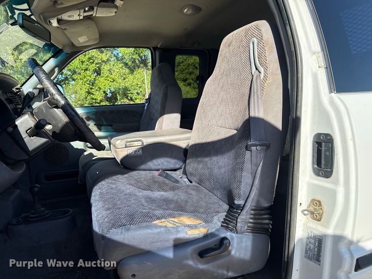 image for item FC4351 2001 Dodge Ram 2500 Ext. Cab utility bed pickup truck