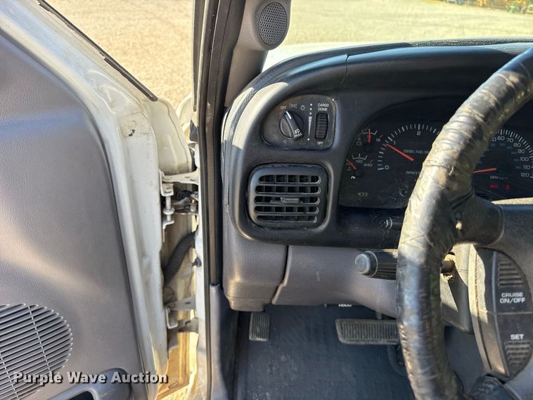 image for item FC4351 2001 Dodge Ram 2500 Ext. Cab utility bed pickup truck