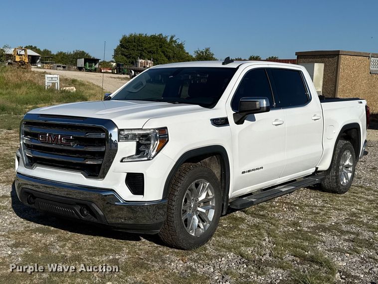 2019 GMC Sierra 1500 Crew Cab pickup truck
