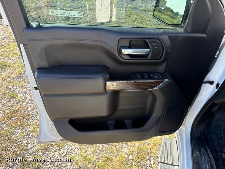 image for item FC4352 2019 GMC Sierra 1500 Crew Cab pickup truck