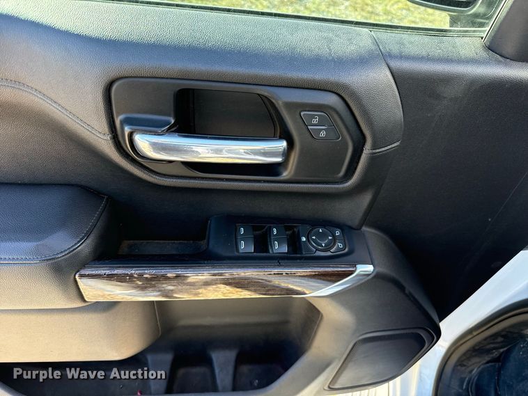 image for item FC4352 2019 GMC Sierra 1500 Crew Cab pickup truck