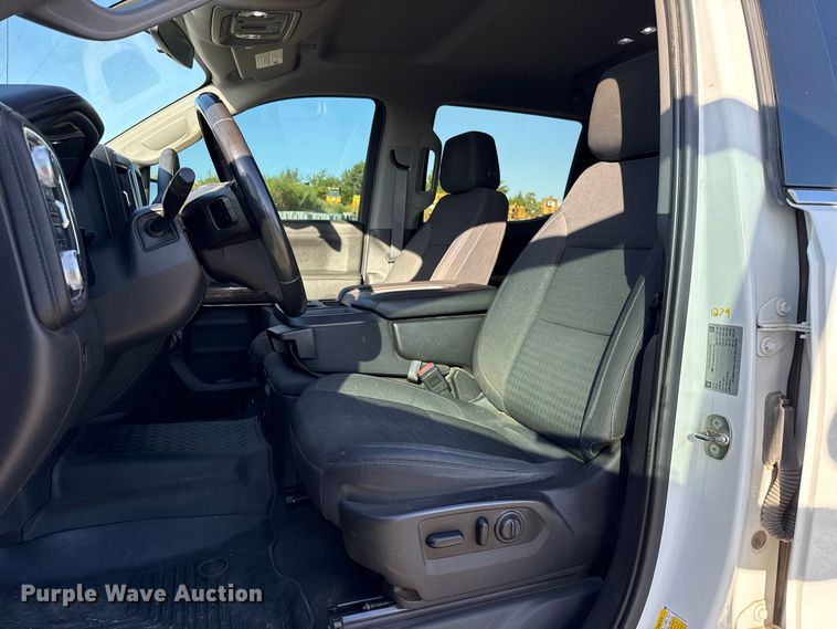 image for item FC4352 2019 GMC Sierra 1500 Crew Cab pickup truck