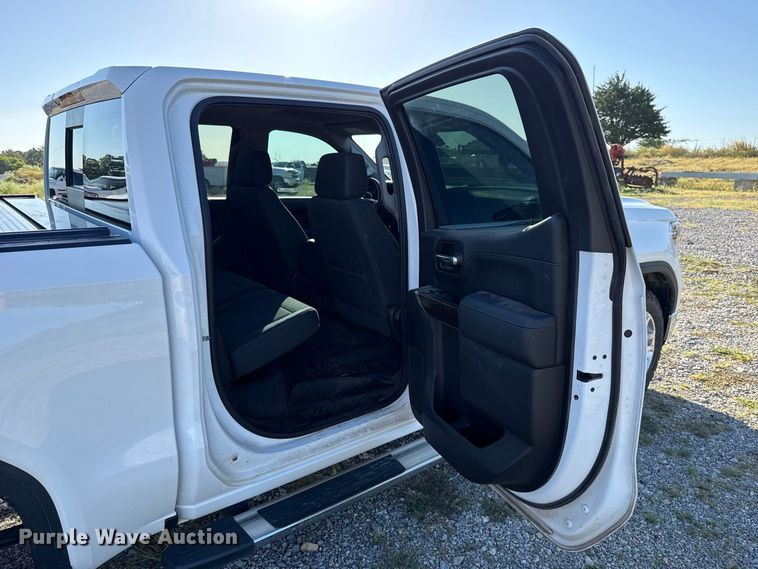 image for item FC4352 2019 GMC Sierra 1500 Crew Cab pickup truck