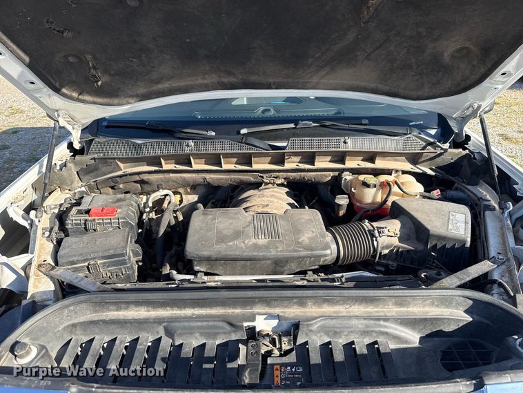 image for item FC4352 2019 GMC Sierra 1500 Crew Cab pickup truck