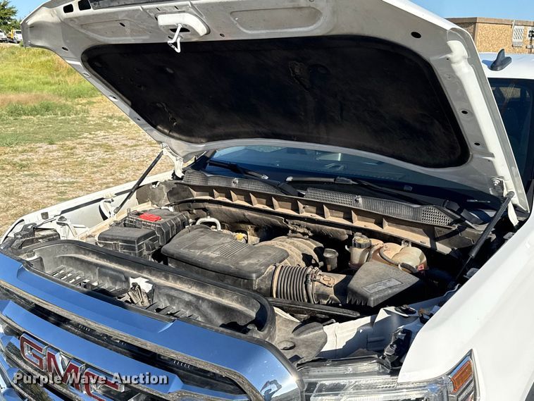 image for item FC4352 2019 GMC Sierra 1500 Crew Cab pickup truck