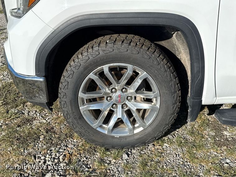 image for item FC4352 2019 GMC Sierra 1500 Crew Cab pickup truck