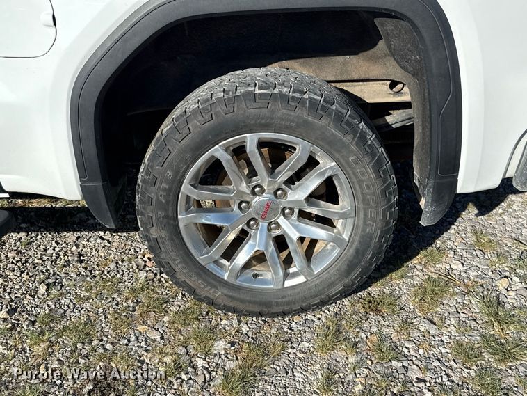 image for item FC4352 2019 GMC Sierra 1500 Crew Cab pickup truck