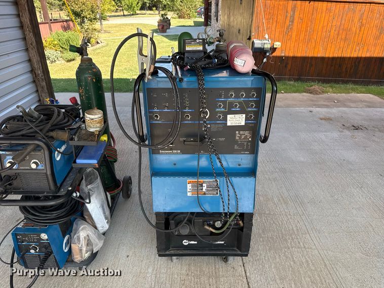 image for item FC4367 Miller Syncrowave 250 DX welder