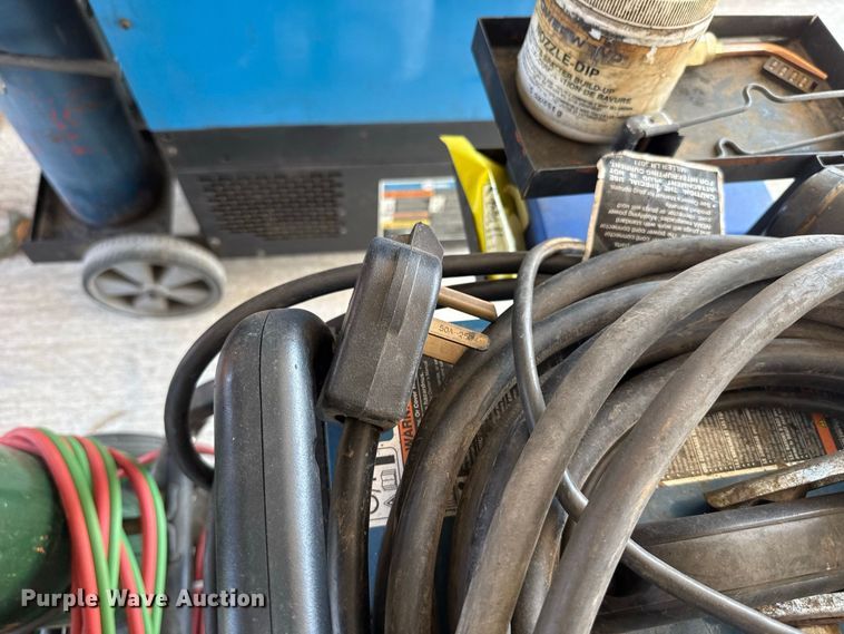 image for item FC4367 Miller Syncrowave 250 DX welder