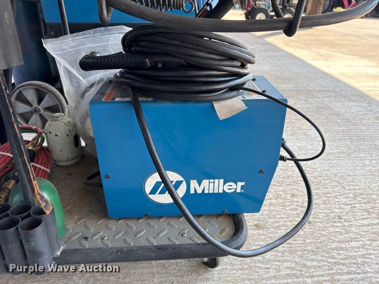 image for item FC4367 Miller Syncrowave 250 DX welder