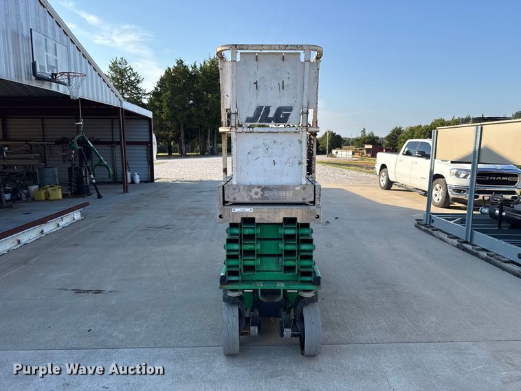 image for item FC4369 2011 JLG 2630ES scissor lift