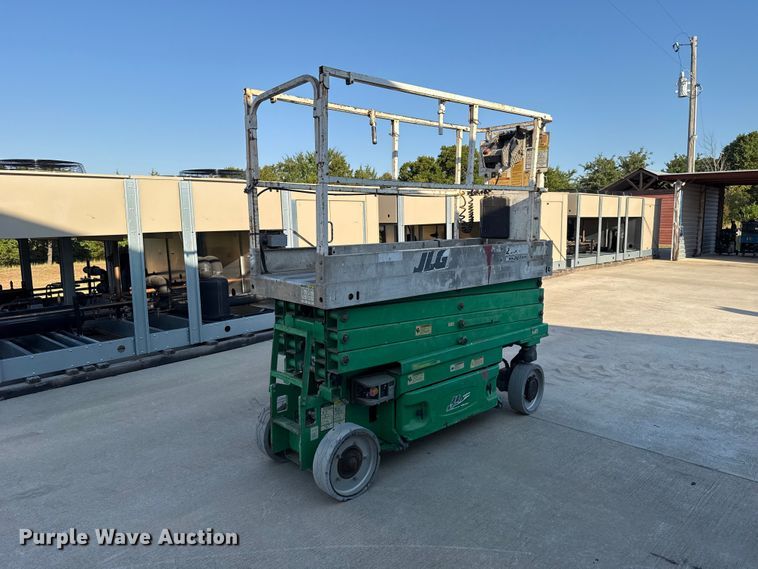 image for item FC4369 2011 JLG 2630ES scissor lift