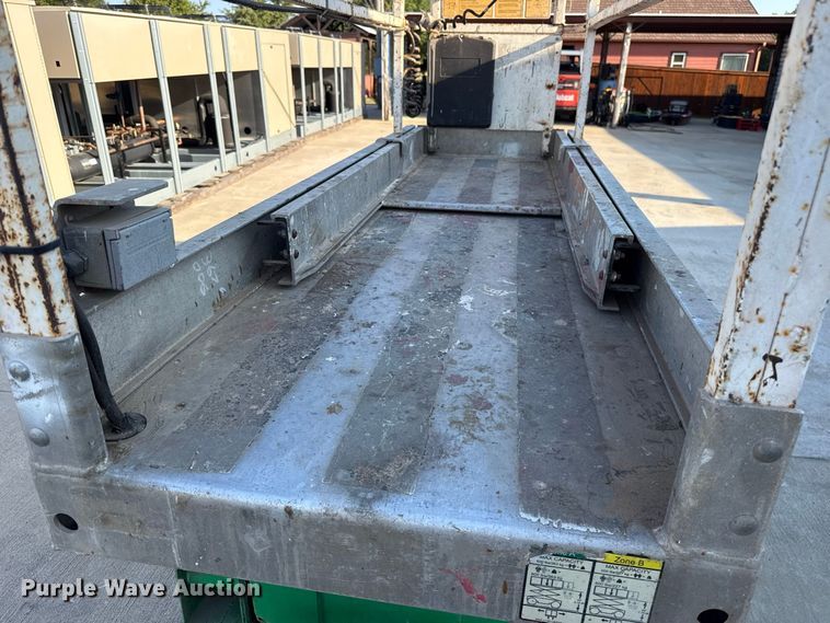 image for item FC4369 2011 JLG 2630ES scissor lift