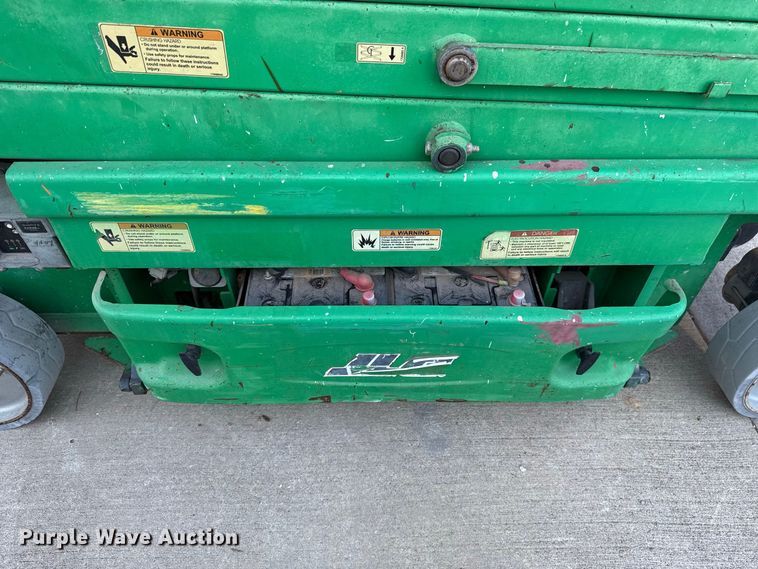 image for item FC4369 2011 JLG 2630ES scissor lift
