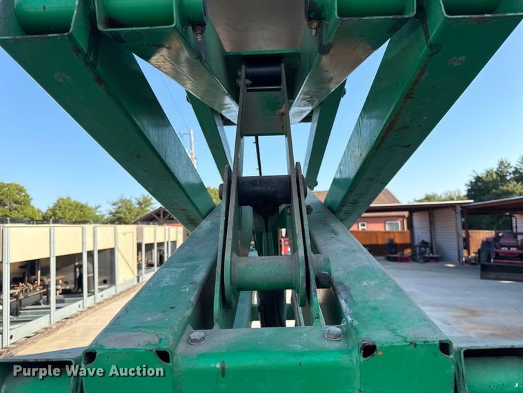 image for item FC4369 2011 JLG 2630ES scissor lift