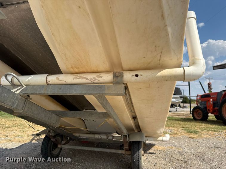 image for item FC4372 2002 Craig Catamaran Corporation boat