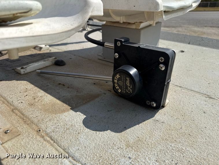 image for item FC4372 2002 Craig Catamaran Corporation boat