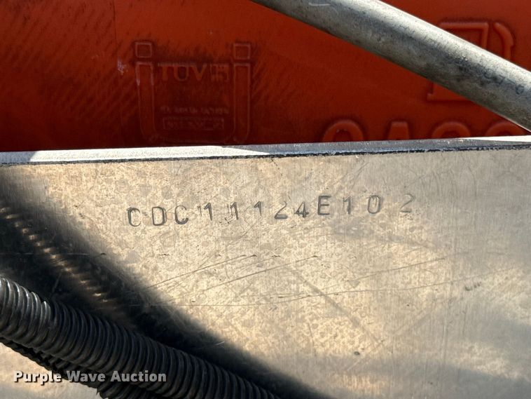 image for item FC4372 2002 Craig Catamaran Corporation boat