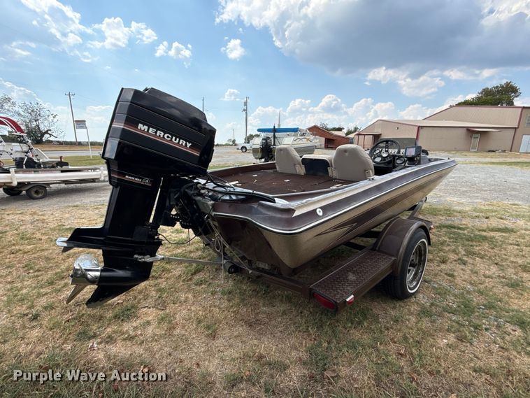image for item FC4373 1985 Tide Craft Wildfire boat