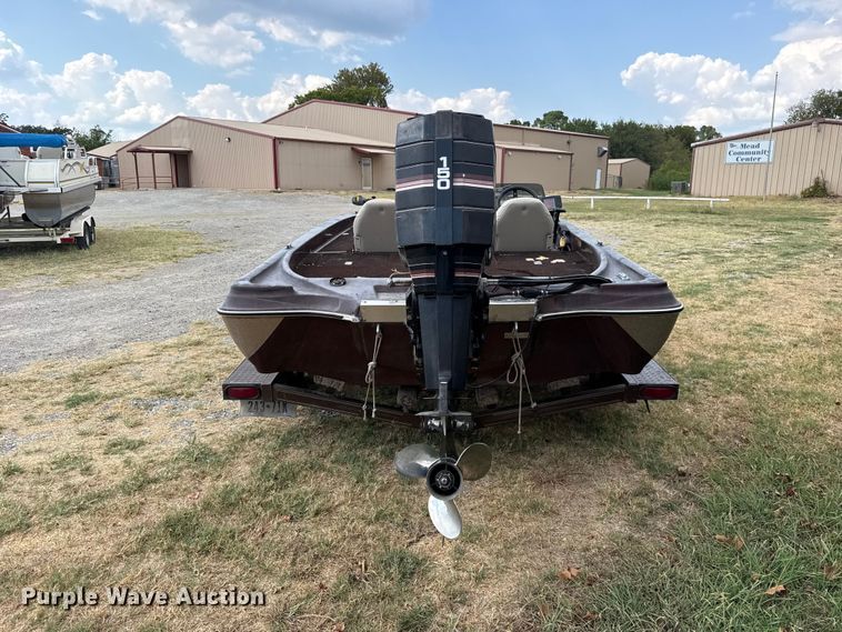 image for item FC4373 1985 Tide Craft Wildfire boat