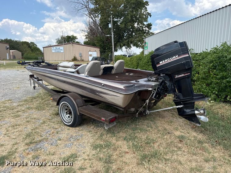 image for item FC4373 1985 Tide Craft Wildfire boat