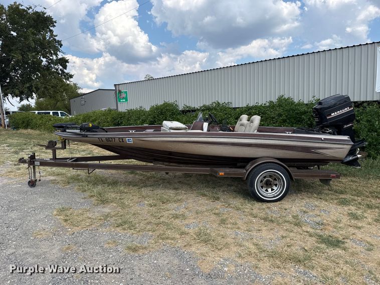 image for item FC4373 1985 Tide Craft Wildfire boat