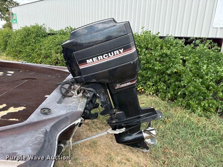 image for item FC4373 1985 Tide Craft Wildfire boat