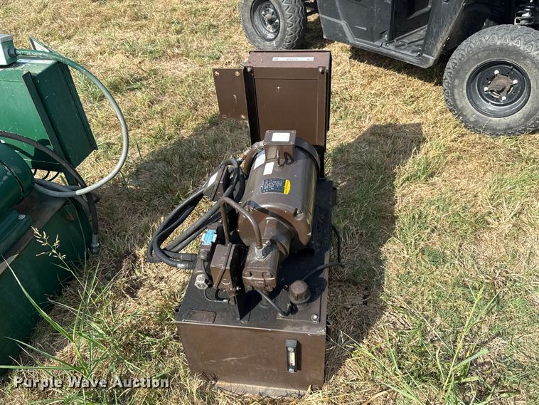 image for item FC4394 Compactor power unit