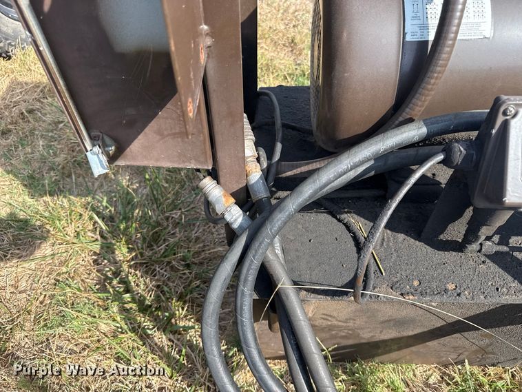 image for item FC4394 Compactor power unit