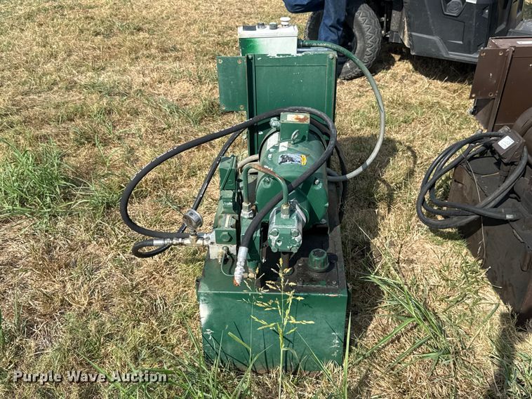 image for item FC4395 Compactor power unit