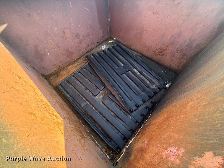 image for item FC4399 (4) Wastequip dumpsters