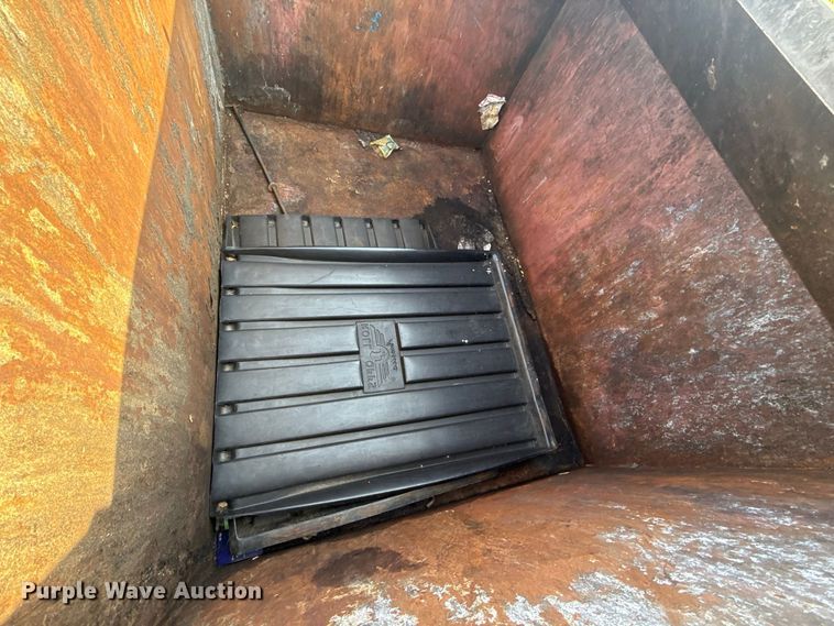 image for item FC4401 (4) Wastequip dumpsters
